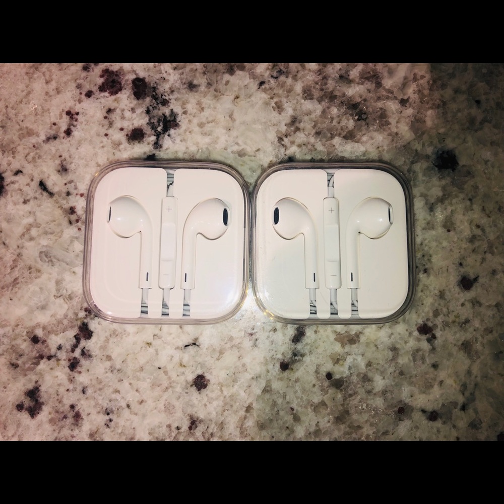 Apple Headphones